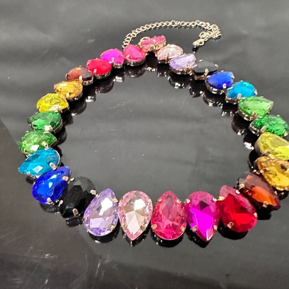 Rainbow Crystal Necklace Chakra Colorful Choker Party Festive Club Holiday NWT - Picture 5 of 12